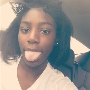 Meet your Posher, Tierra